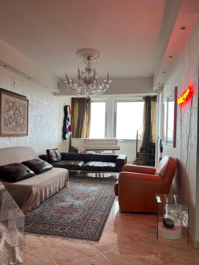Joy Bed And Breakfast 奥比索拉玛里纳 外观 照片