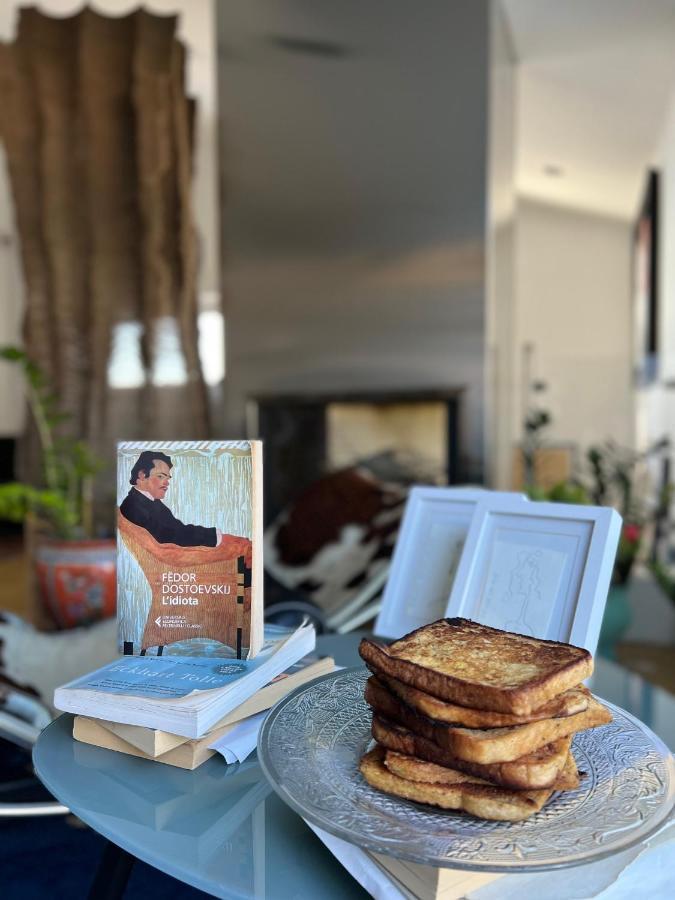 Joy Bed And Breakfast 奥比索拉玛里纳 外观 照片